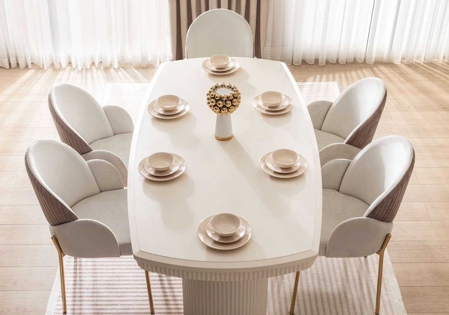 Roma Esszimmer, luxuriös, goldene Details, Muschel-Design , auch Couchtisch und TV-Schrank