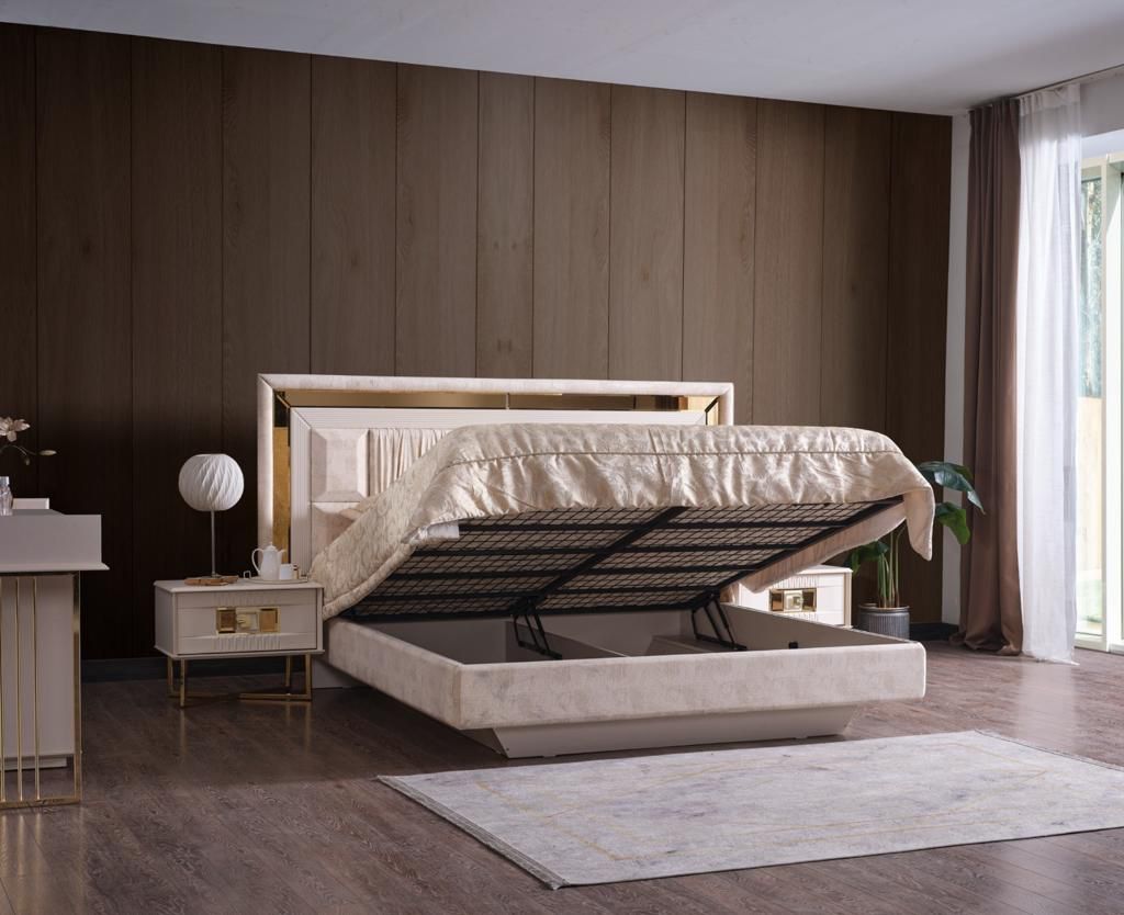 Milano Schlafzimmer-Set; Bett; Schrank; Nachttische; Goldene Details