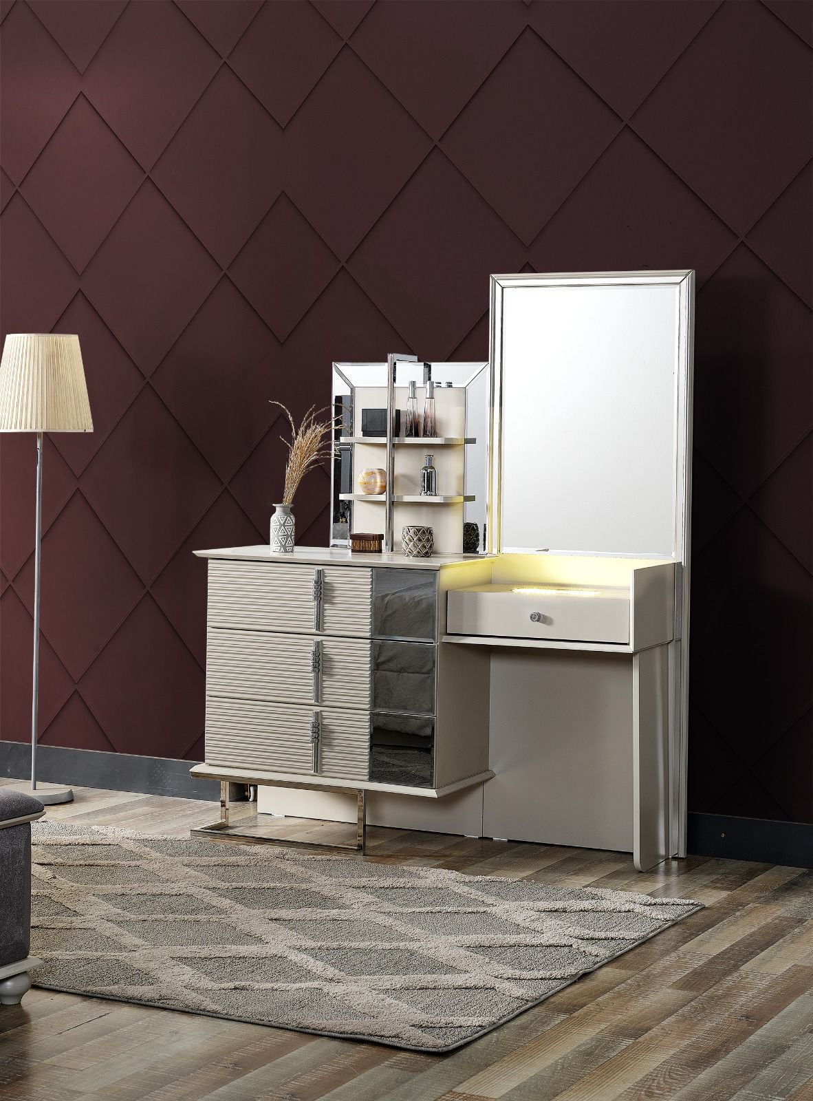 Sanny Eltern-Schlafzimmer-Set; Bett; Schrank; Nachttische; Silberne Details