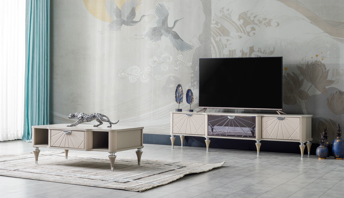 Berlin Esszimmer, luxuriös, goldene & Silberne Details, auch Couchtisch und TV-Schrank