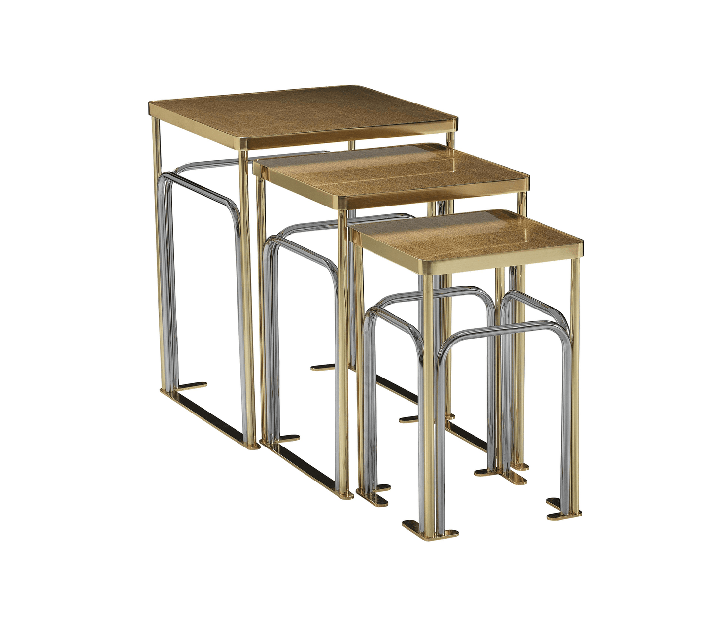 Ein 3er-Beistelltisch-Set aus Edelstahl in attraktivem Design